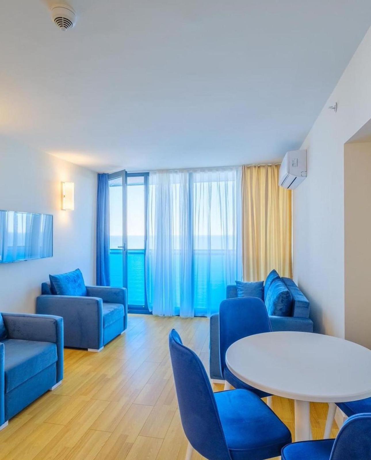 Luxury Panorama Sea View Apartment & Central Батумі Екстер'єр фото