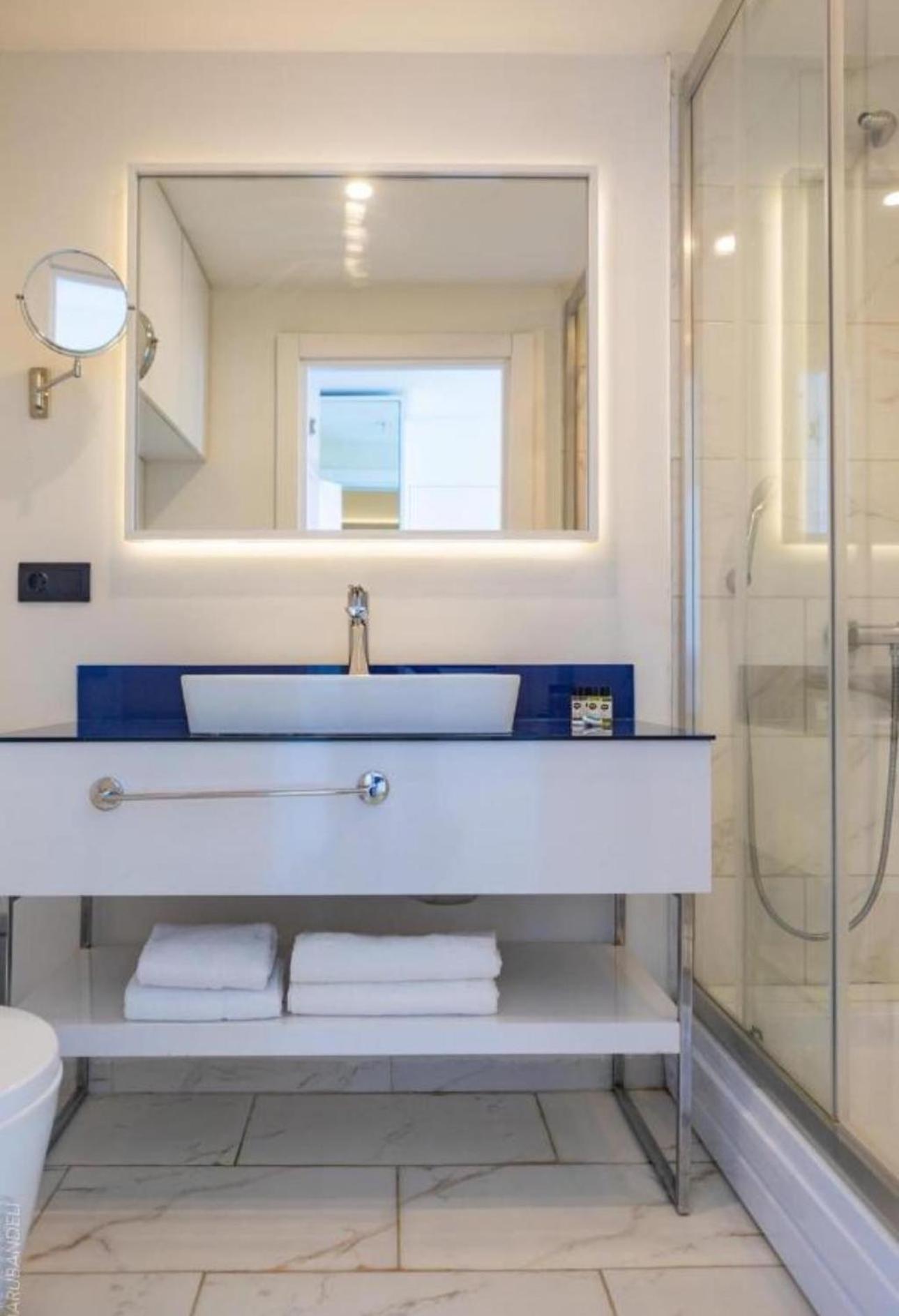Luxury Panorama Sea View Apartment & Central Батумі Екстер'єр фото